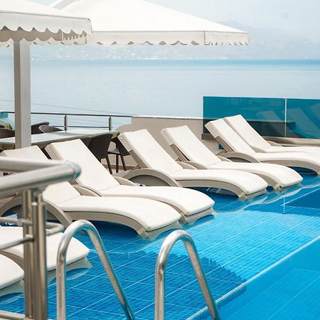 Hotel Serxho Sarandë Exteriör bild