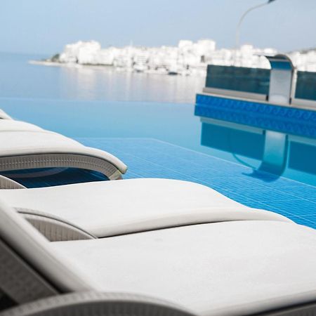 Hotel Serxho Sarandë Exteriör bild