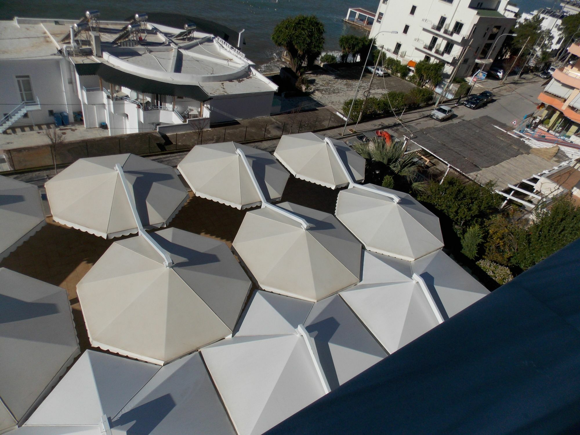 Hotel Serxho Sarandë Exteriör bild