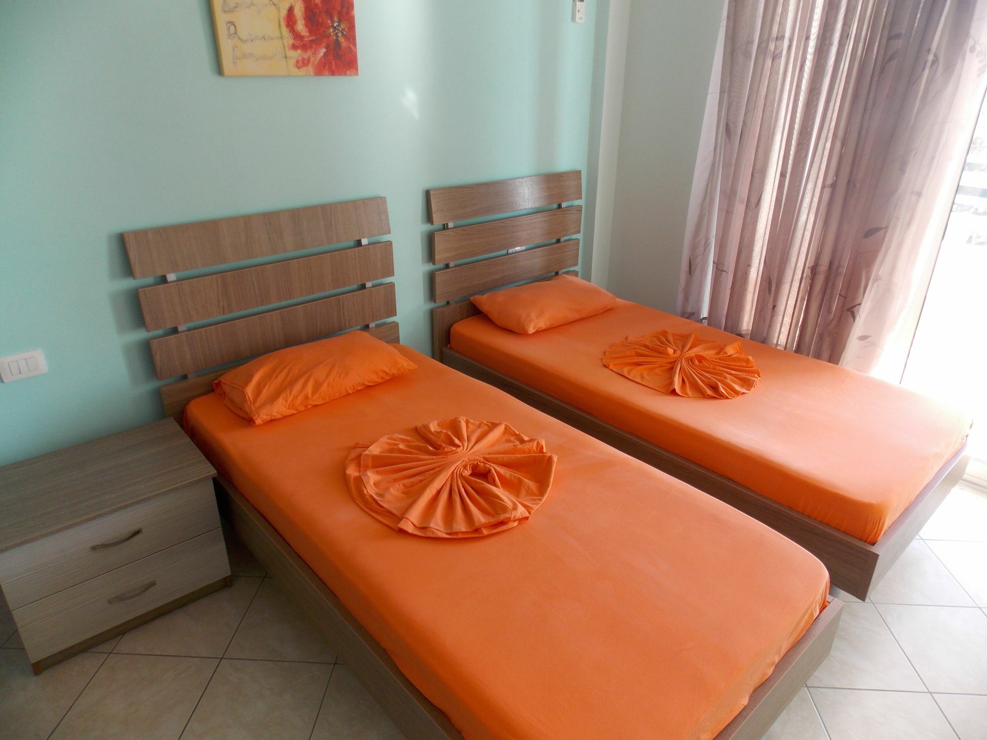 Hotel Serxho Sarandë Exteriör bild